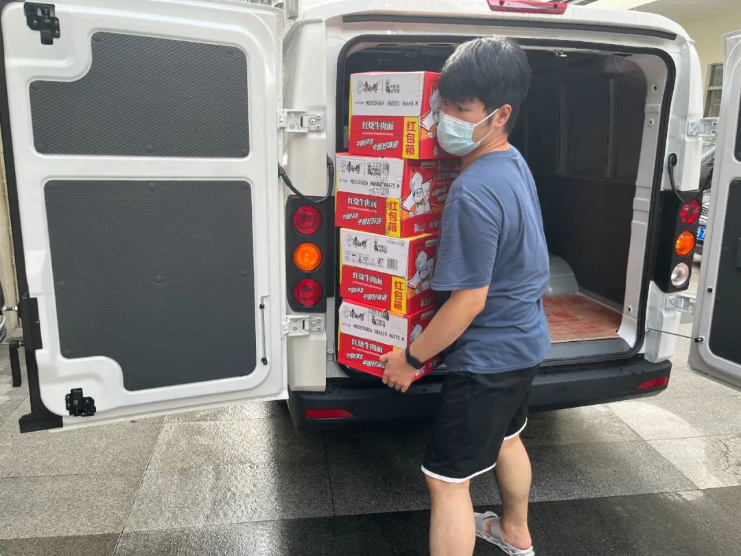 全力以赴，防洪防汛丨中裝建設(shè)積極支援防洪防汛一線